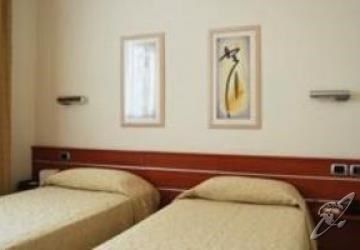 Hotel Delfina Сінья Екстер'єр фото